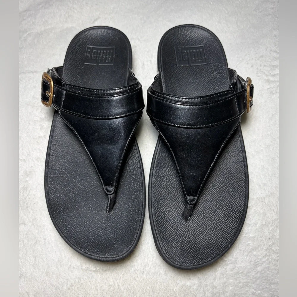 FitFlop Women’s Black Leather Sandals Sz 6‎